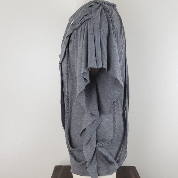 Corey Lynn Carlter Heathered Gray Top - Picture 5 of 7